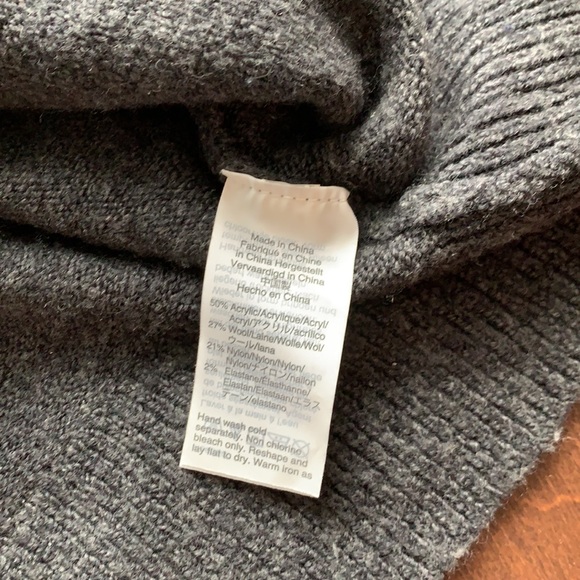 Madewell Wool Blend Bishop Sleeve Charcoal Sweater - Picture 5 of 5